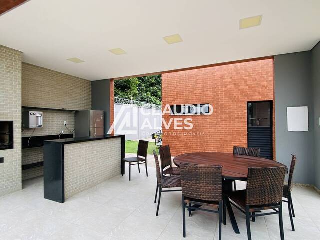 #4899 - CASA EM CONDOMÍNIO para Compra em Feira de Santana - BA