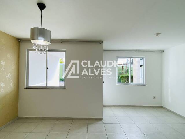 CASA para Aluguel em Feira de Santana - 4