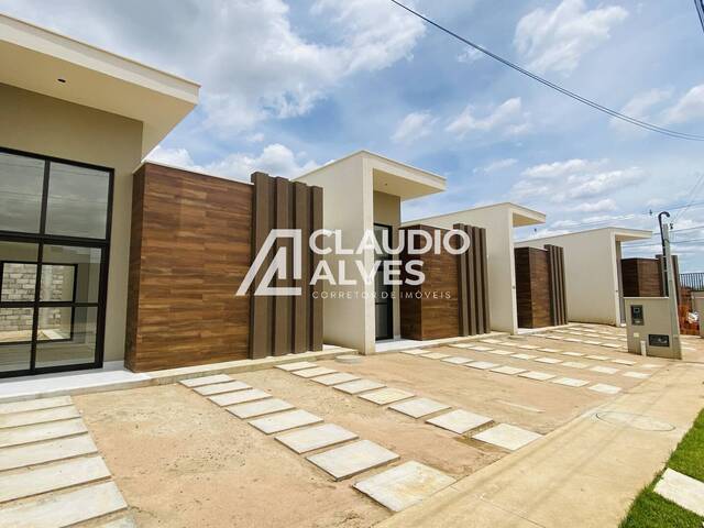 CASA EM CONDOMÍNIO para Compra em Feira de Santana - 2