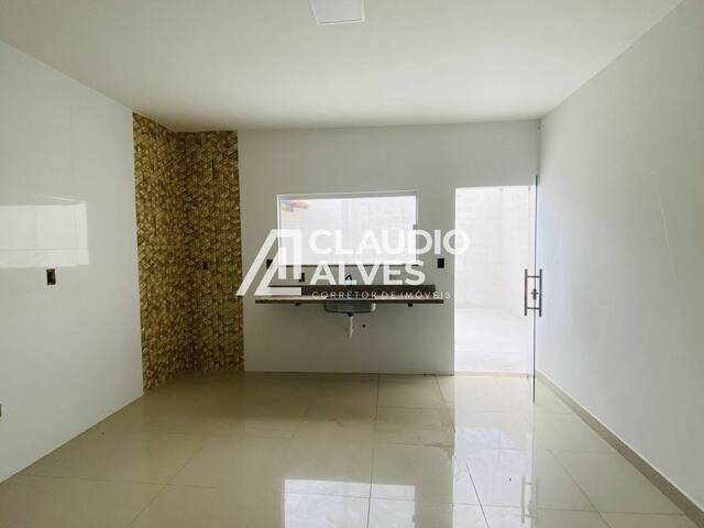 CASA para Compra em Feira de Santana - 3