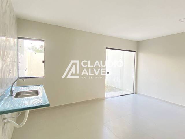 CASA para Compra em Feira de Santana - 5