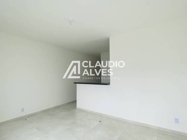 CASA para Compra em Feira de Santana - 3