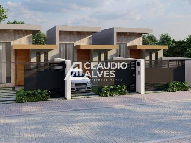 #6235 - CASA para Compra em Feira de Santana - BA