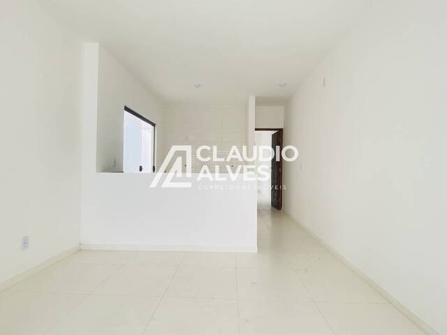 #6274 - CASA para Compra em Feira de Santana - BA