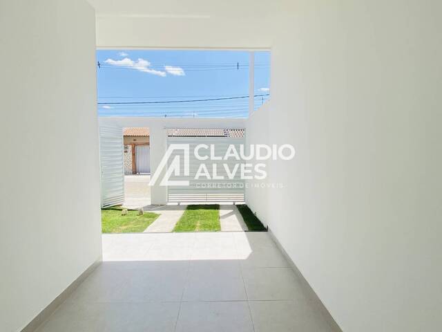 CASA para Compra em Feira de Santana - 2