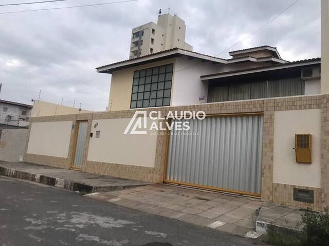 #6353 - CASA para Compra em Feira de Santana - BA