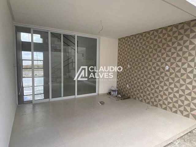 CASA EM CONDOMÍNIO para Compra em Feira de Santana - 4