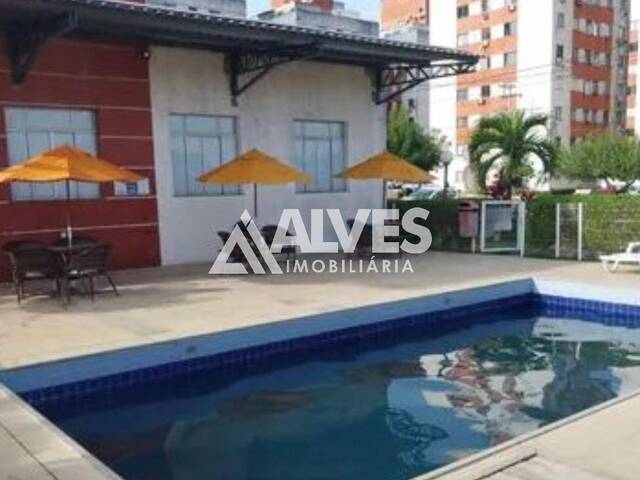 APARTAMENTO para Compra em Feira de Santana - 2