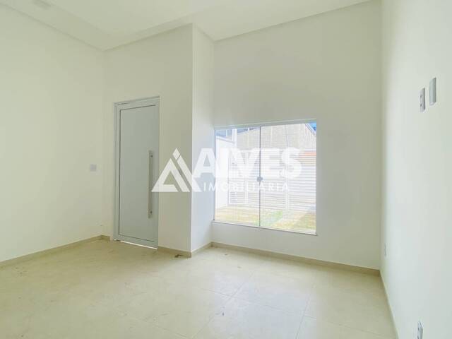 CASA para Compra em Feira de Santana - 4