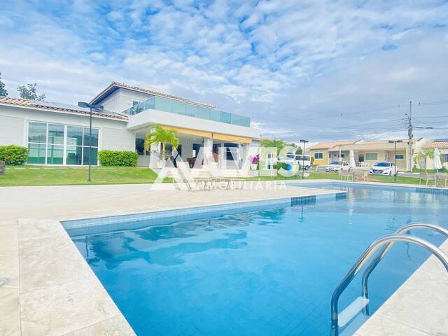 #6690 - CASA EM CONDOMÍNIO para Compra em Feira de Santana - BA