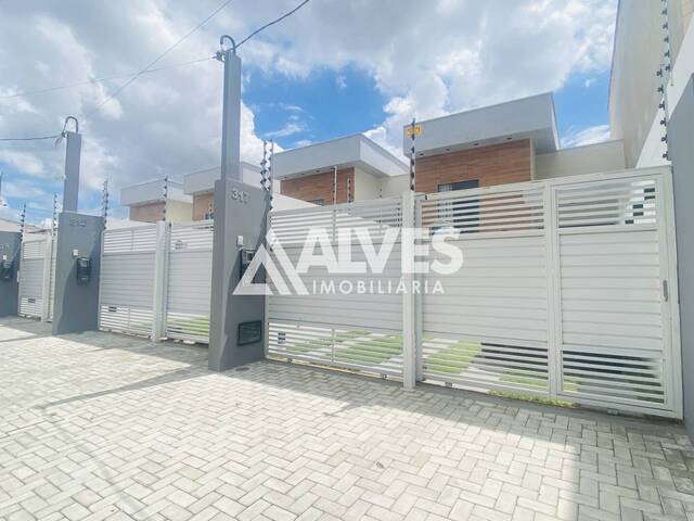 #6724 - CASA para Compra em Feira de Santana - BA