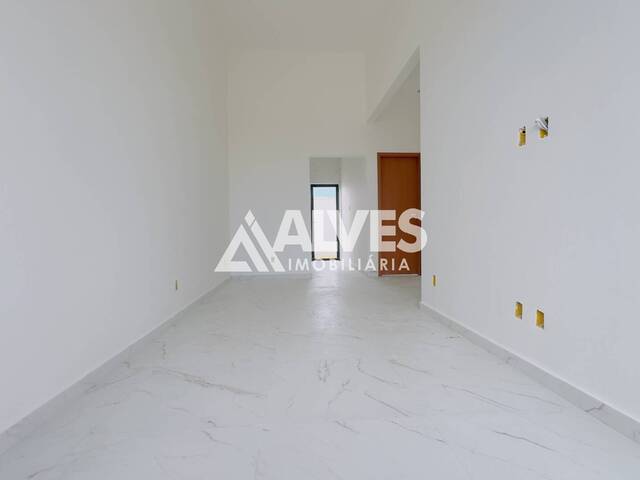 CASA para Compra em Feira de Santana - 5