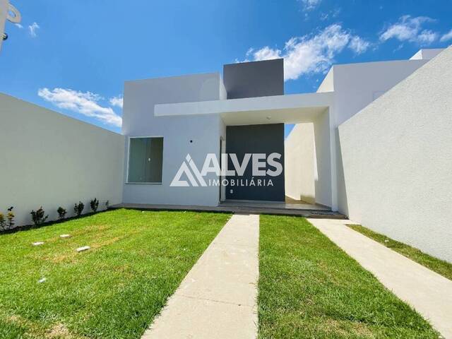 #6757 - CASA para Compra em Feira de Santana - BA