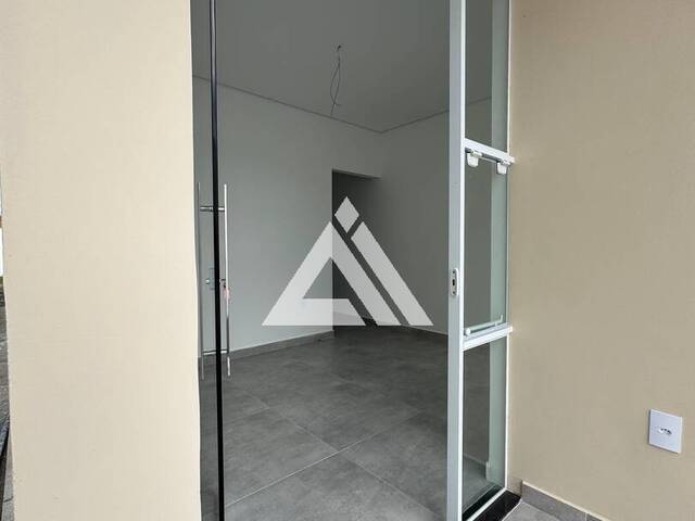 CASA para Compra em Feira de Santana - 3