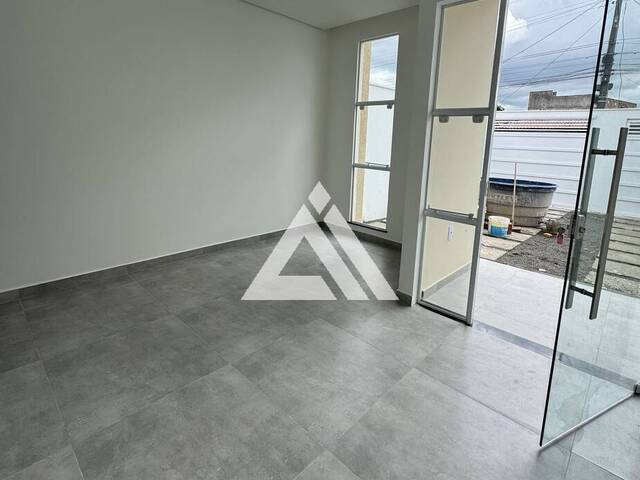 CASA para Compra em Feira de Santana - 2