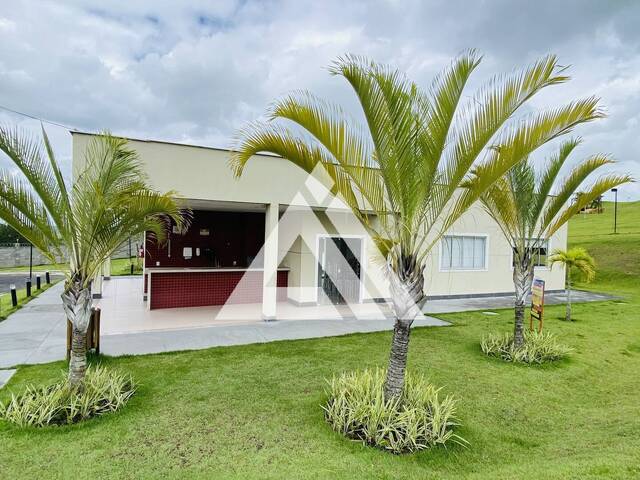 CASA EM CONDOMÍNIO para Compra em Feira de Santana - 3