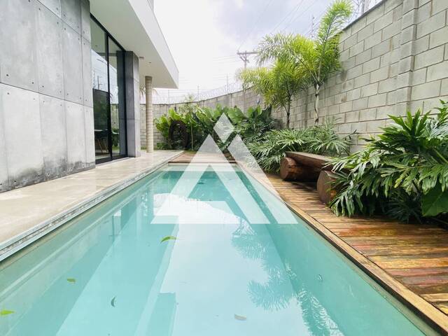 CASA para Compra em Feira de Santana - 5