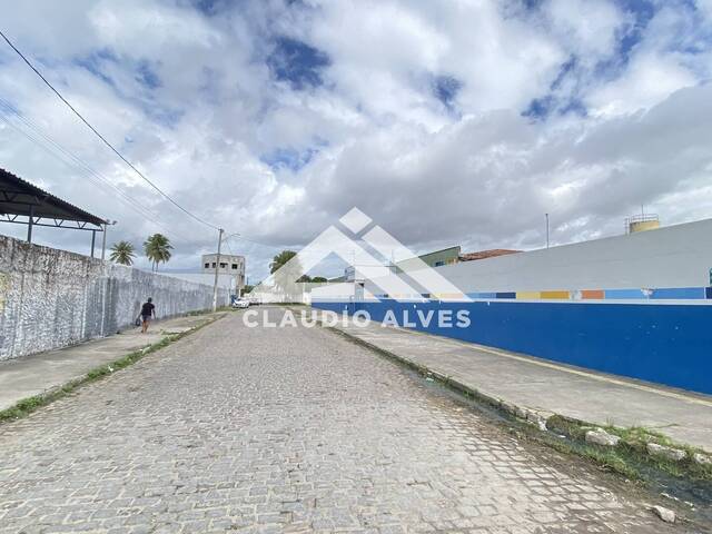 TERRENO - LOTE - ÁREA para Compra em Feira de Santana - 3