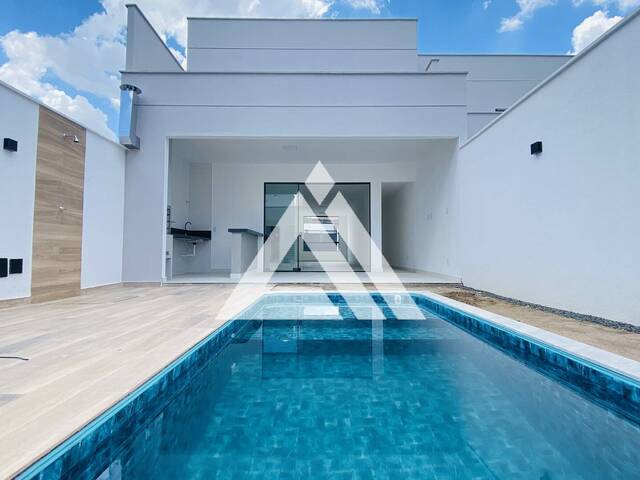 CASA para Compra em Feira de Santana - 2