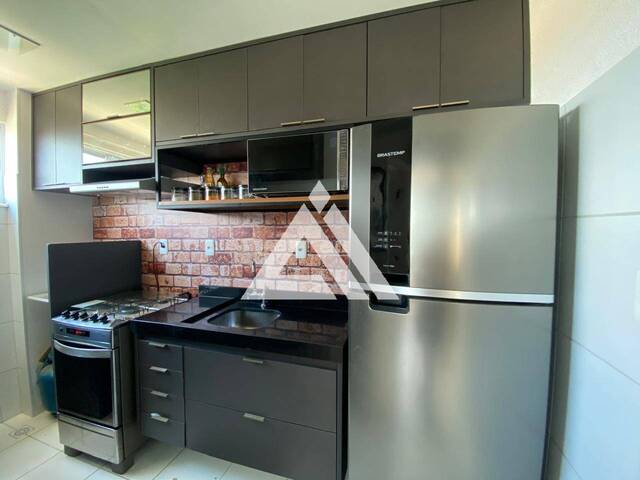 APARTAMENTO para Compra em Feira de Santana - 4