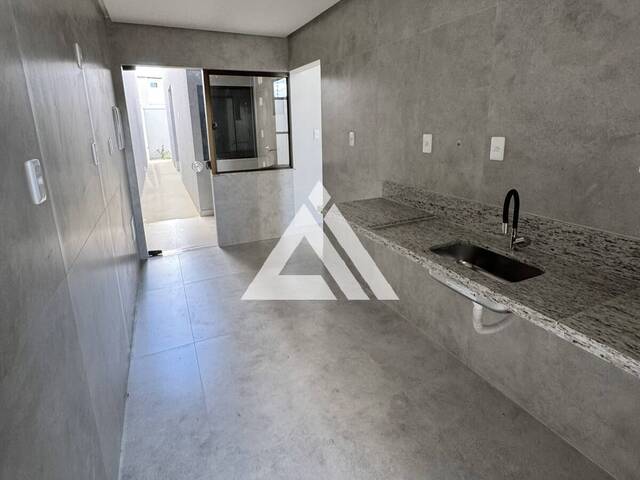 CASA para Compra em Feira de Santana - 4