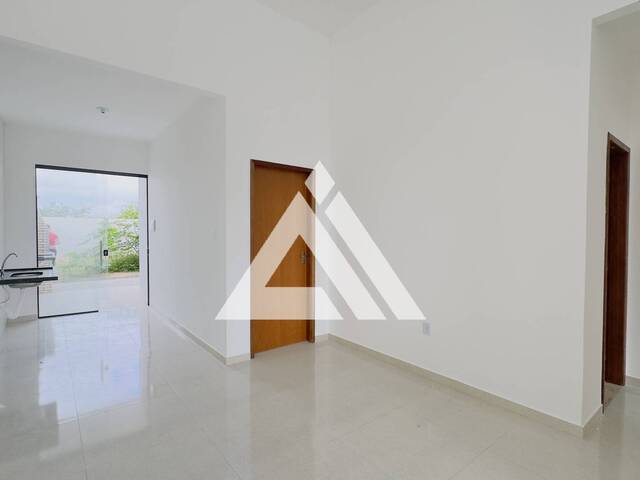 CASA para Compra em Feira de Santana - 5
