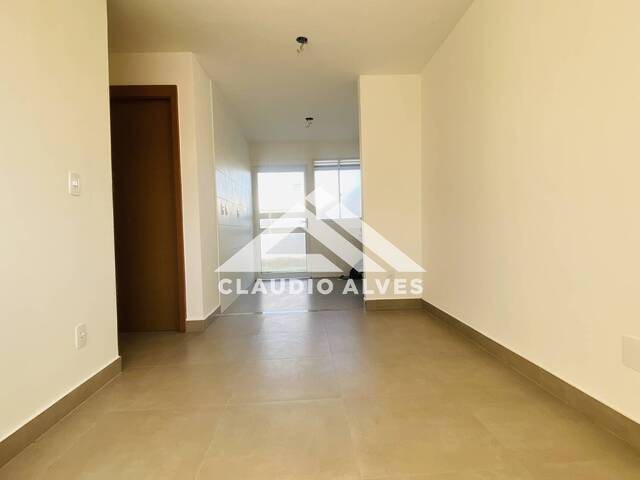 CASA EM CONDOMÍNIO para Compra em Feira de Santana - 4