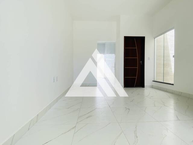 CASA para Compra em Feira de Santana - 3