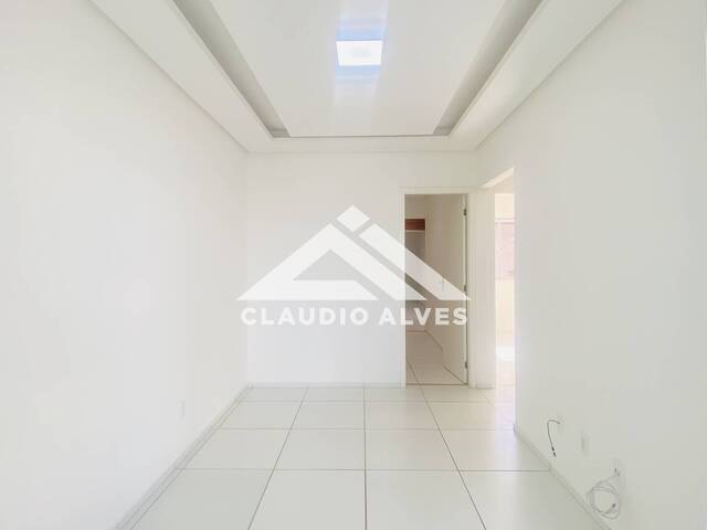 CASA EM CONDOMÍNIO para Compra em Feira de Santana - 4