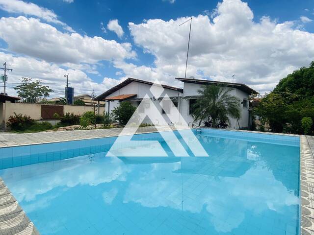 CASA para Compra em Feira de Santana - 2