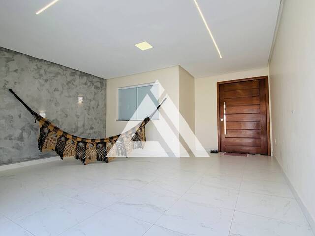 CASA para Compra em Feira de Santana - 2