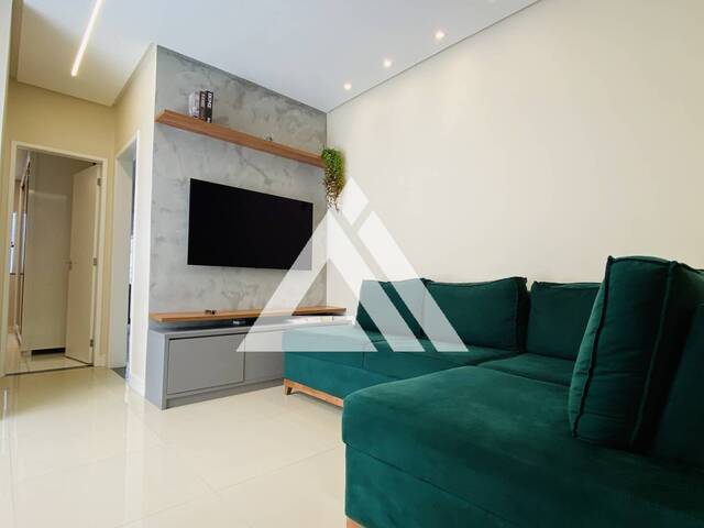 CASA para Compra em Feira de Santana - 3