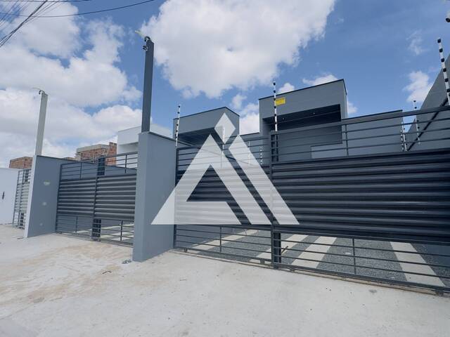 CASA para Compra em Feira de Santana - 2