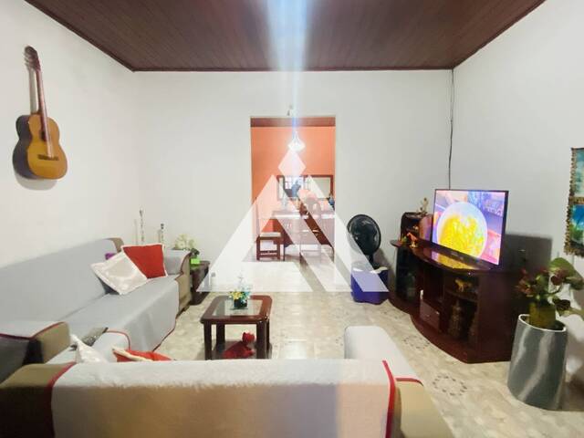 #7167 - CASA para Compra em Feira de Santana - BA