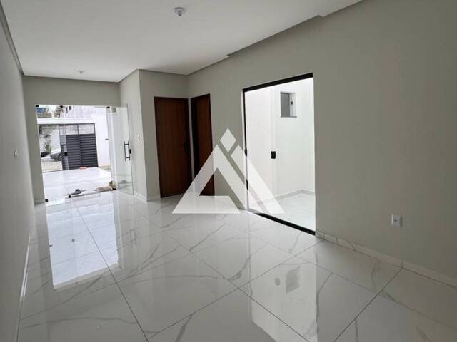 CASA para Compra em Feira de Santana - 4