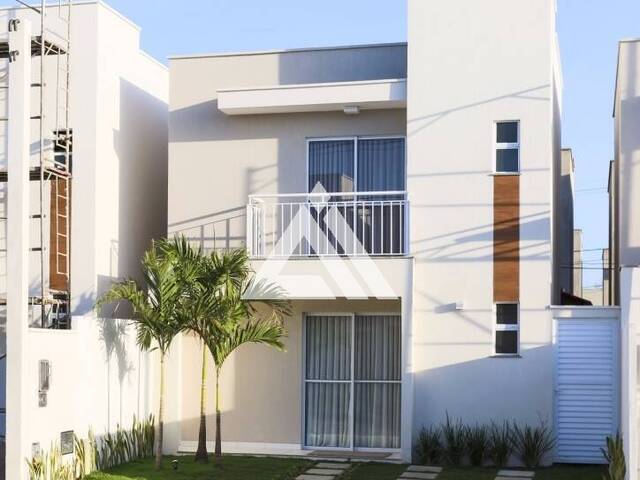 #7226 - CASA EM CONDOMÍNIO para Compra em Feira de Santana - BA