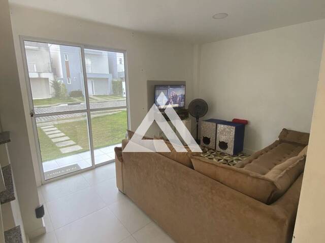 #7226 - CASA EM CONDOMÍNIO para Compra em Feira de Santana - BA