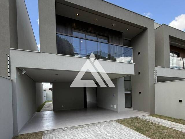 #7234 - CASA para Compra em Feira de Santana - BA