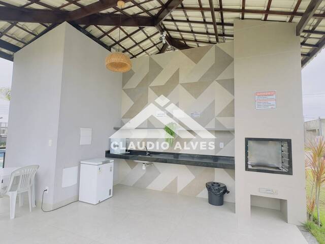 CASA EM CONDOMÍNIO para Aluguel em Feira de Santana - 2
