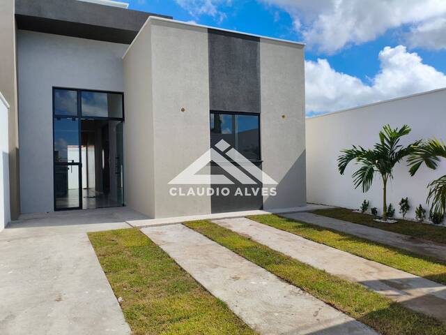 CASA para Compra em Feira de Santana - 2