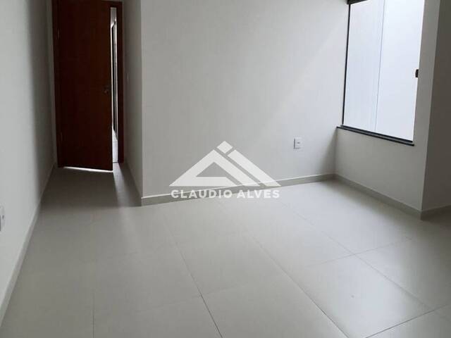 CASA para Compra em Feira de Santana - 5