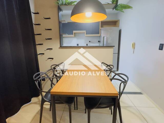 APARTAMENTO para Compra em Feira de Santana - 4