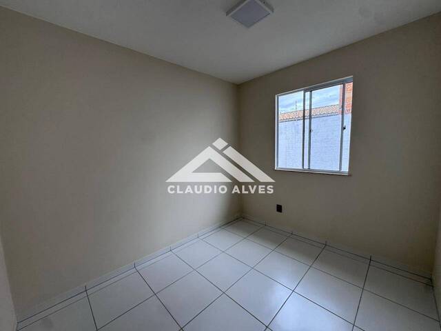 CASA EM CONDOMÍNIO para Compra em Feira de Santana - 4