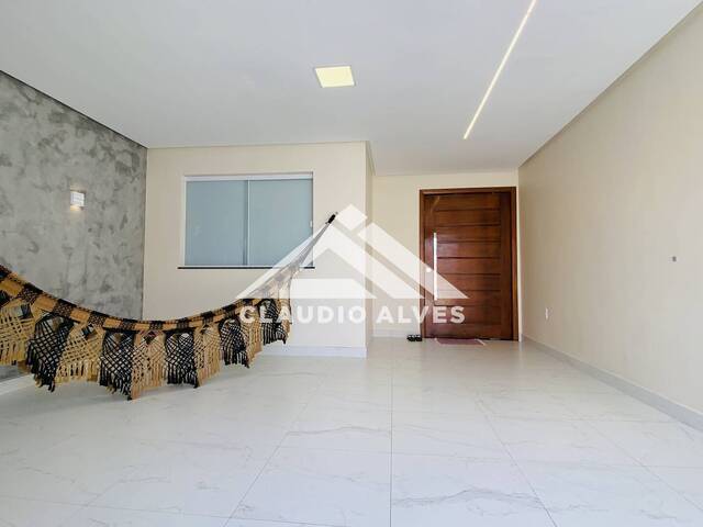 #7325 - CASA para Compra em Feira de Santana - BA - 2