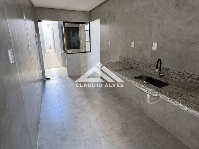 CASA para Compra em Feira de Santana - 4