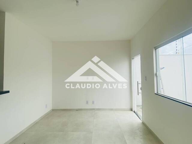 CASA para Compra em Feira de Santana - 4