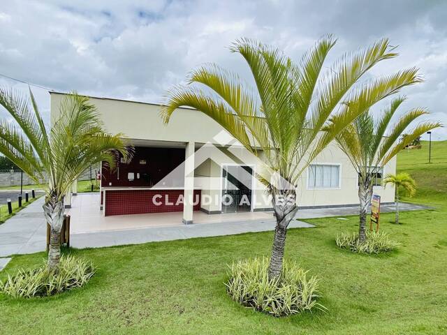 CASA EM CONDOMÍNIO para Compra em Feira de Santana - 4