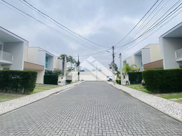 CASA EM CONDOMÍNIO para Aluguel em Feira de Santana - 5