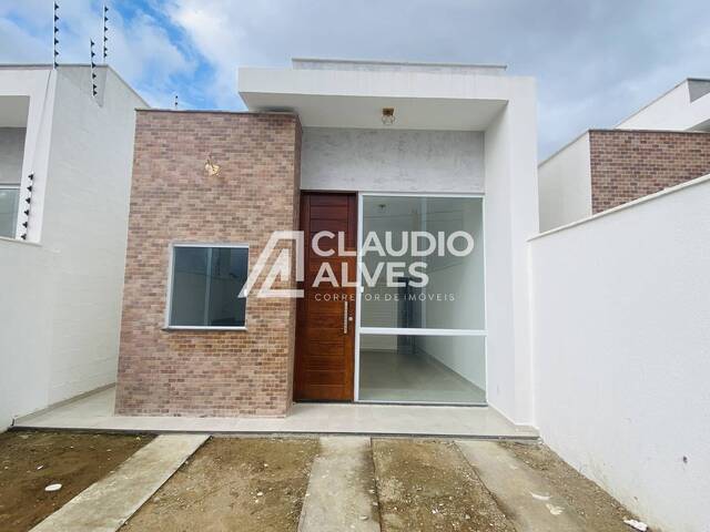 CASA para Compra em Feira de Santana - 4