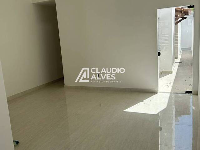 CASA para Compra em Feira de Santana - 4